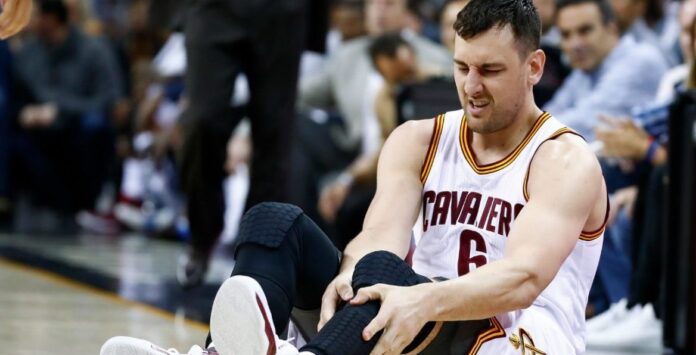 bogut_leg