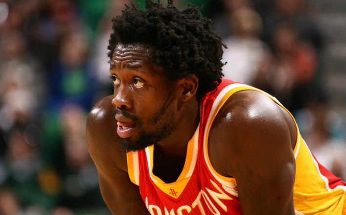 dm_150331_nba_broussard_beverley_surgery303