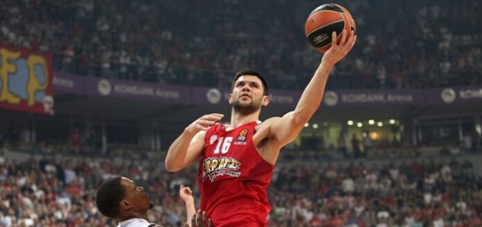 kostas-papanikolaou-olympiacos-piraeus-eb16