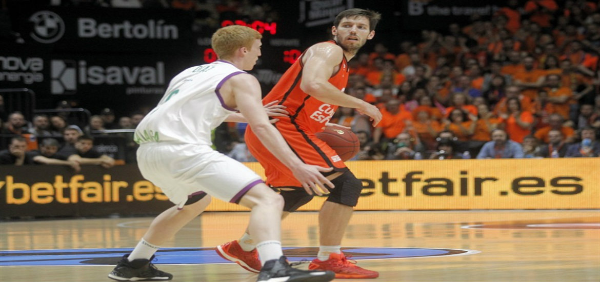 van-rossom-valencia-malaga