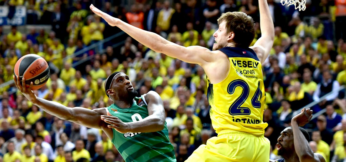 ÅÕÑÙËÉÃÊÁ / ÐËÅÉ ÏÖ / ÖÅÍÅÑÌÐÁ×ÔÓÅ - ÐÁÏ / EUROLEAGUE / PLAY OFF / FENERBAHCE - PANATHINAIKOS (ÂÁÃÃÅËÇÓ ÓÔÏËÇÓ / Eurokinissi Sports)