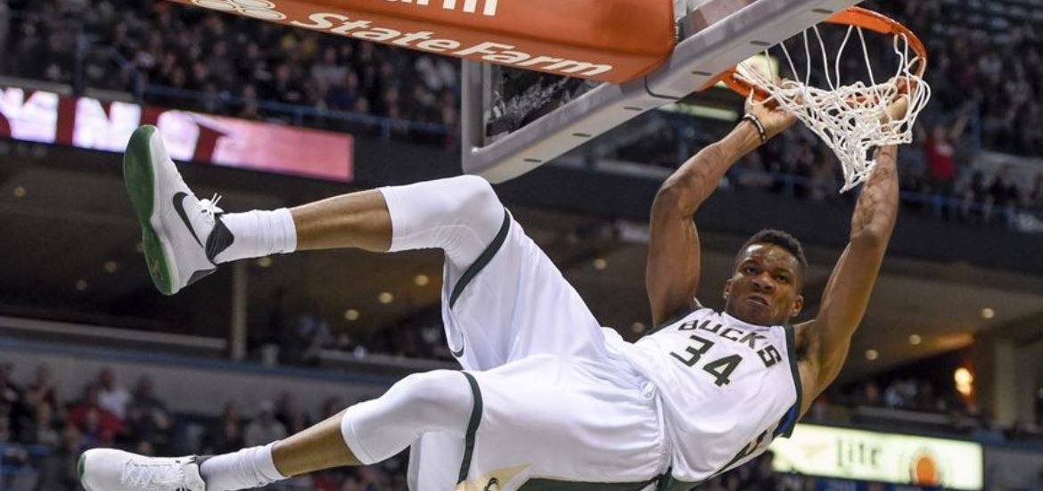 giannis-antetokounmpo-dunks
