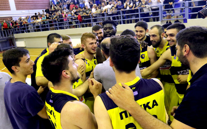 maxhtes-kavala-panigiriki