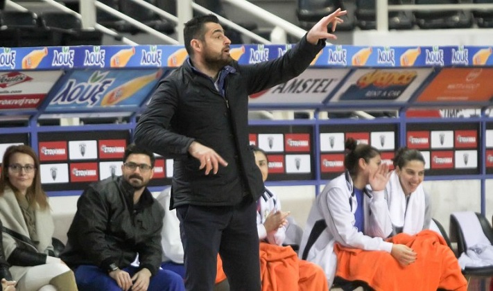 Νίκος-Δουβίτσας