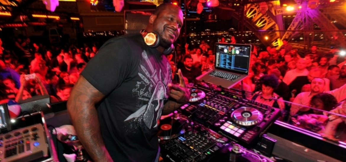SHAQ
