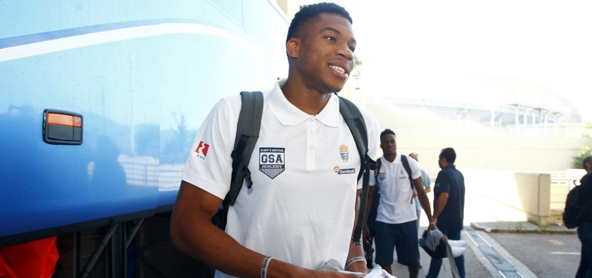 Γιάννης Αντετοκούνμπο