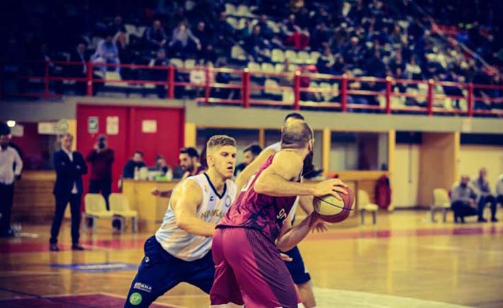 Thorsteinson-AE Larisas-Iraklis