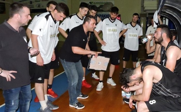 Σπύρος Δεράος