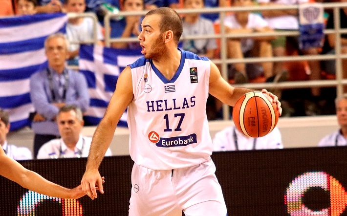 Βασίλης Μουράτος