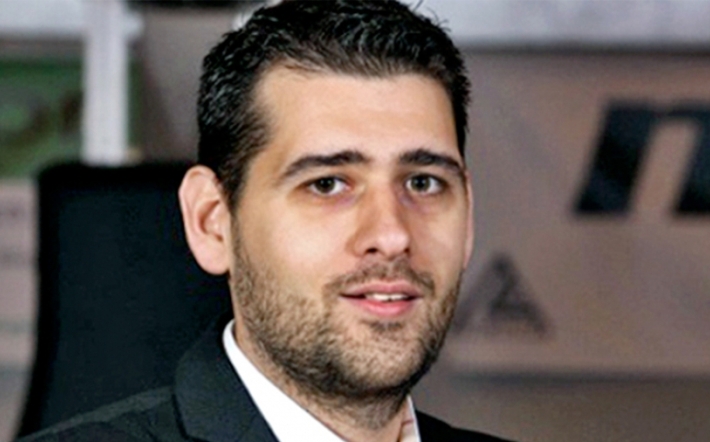 Κώστας Παπάζογλου