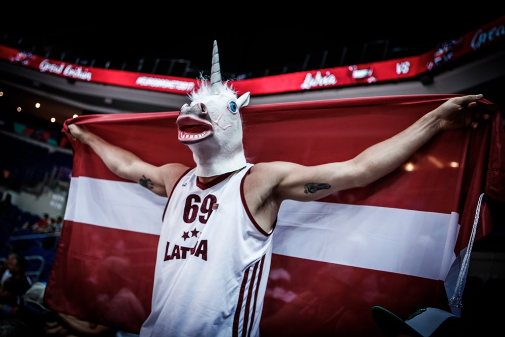 latvia_fan