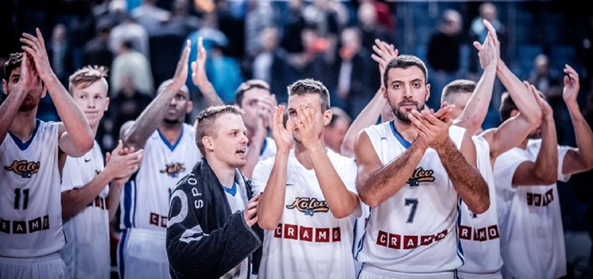 Κάλεβ Κράμο