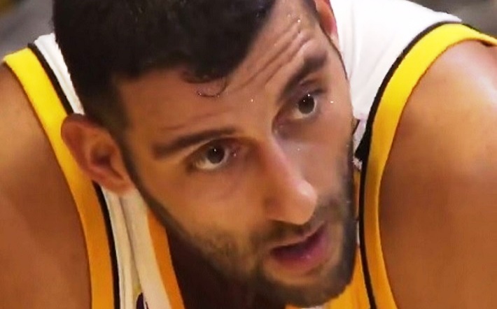 Γιάννη Μπουρούσης