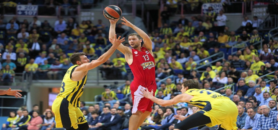 strelnieks-fener-olympiacos