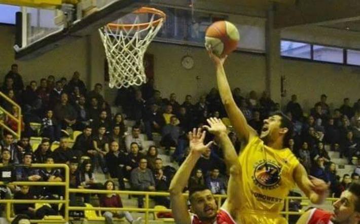 Αποστόλης Παπανικολόπουλος