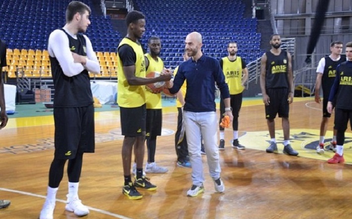 Νίκος Λαμπρούλης