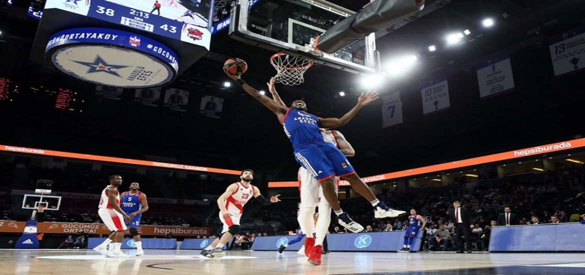 bryant-dunston-anadolu-efes-istanbul-eb17