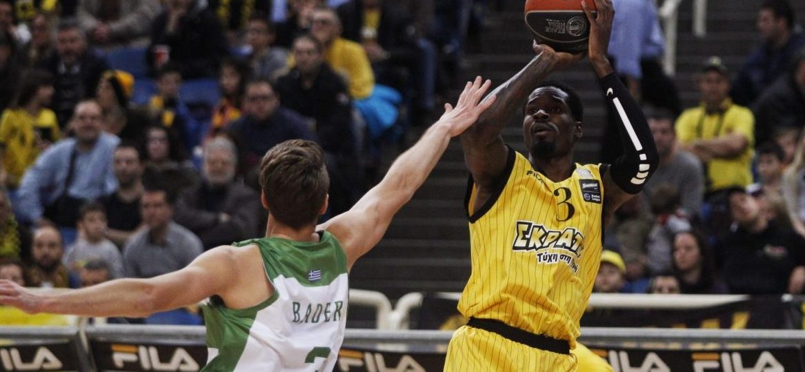 BASKET LEAGUE / ÁÅÊ - ÃÓ ËÁÑÉÓÁÓ ÖÁÑÏÓ / / (ÖÙÔÏÃÑÁÖÉÁ: ÊÙÓÔÁÓ ÌÁÊÑÕÄÇÌÁÓ / EUROKINISSI)