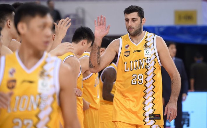 Γιάννης Μπουρούσης