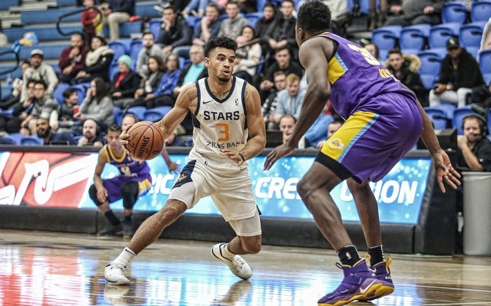 Ναζ Μήτρου-Λονγκ