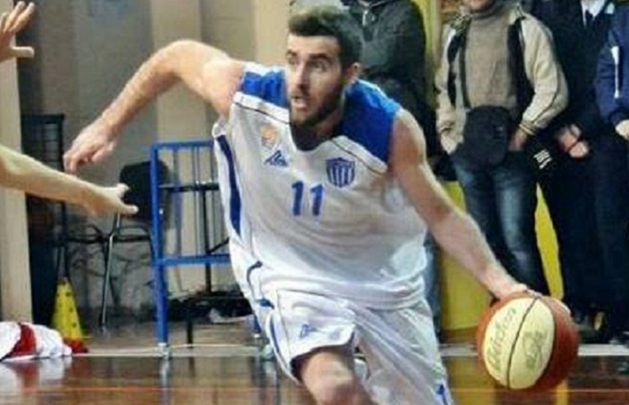 moukas-tasos