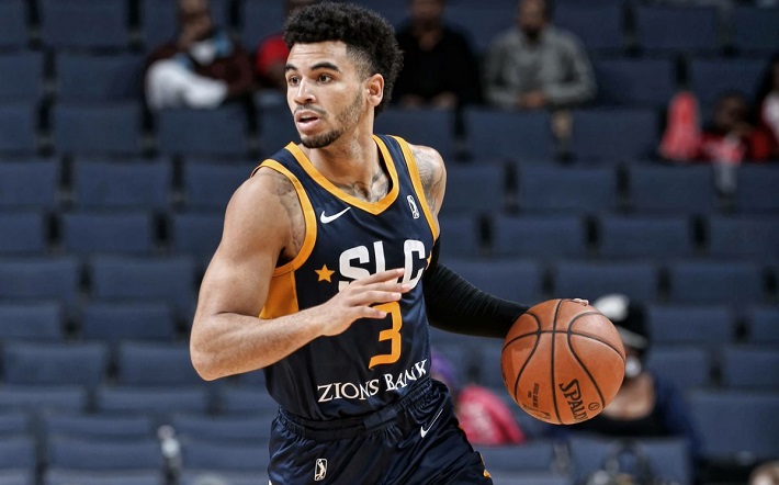 Ναζ Μήτρου-Λονγκ