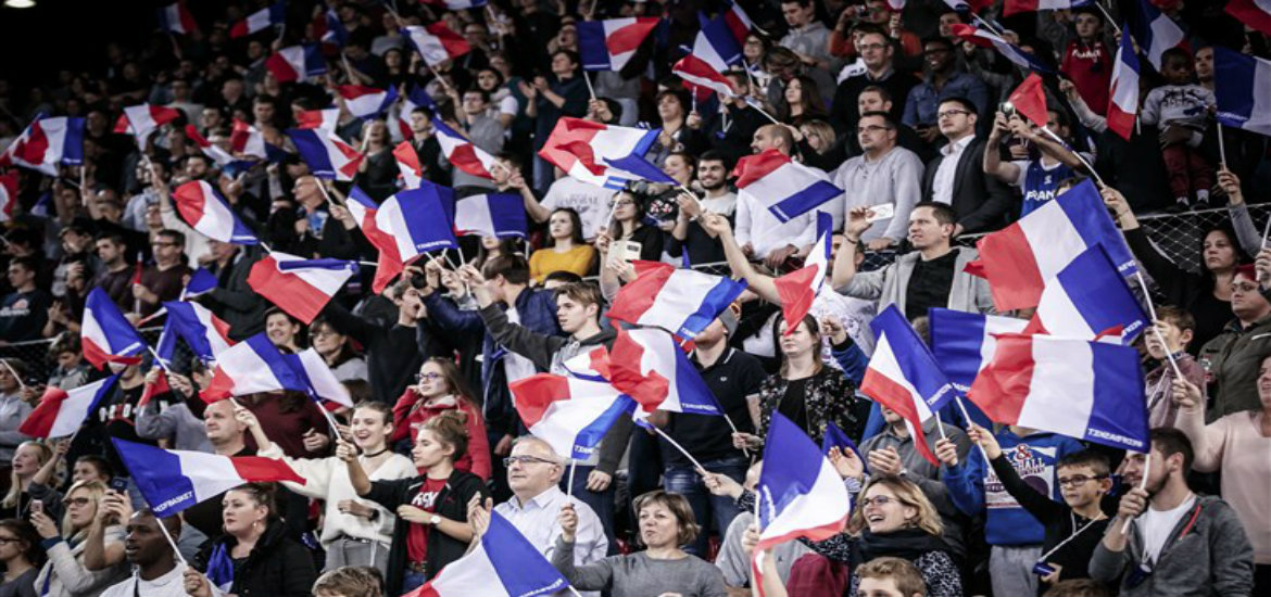 france-crowd