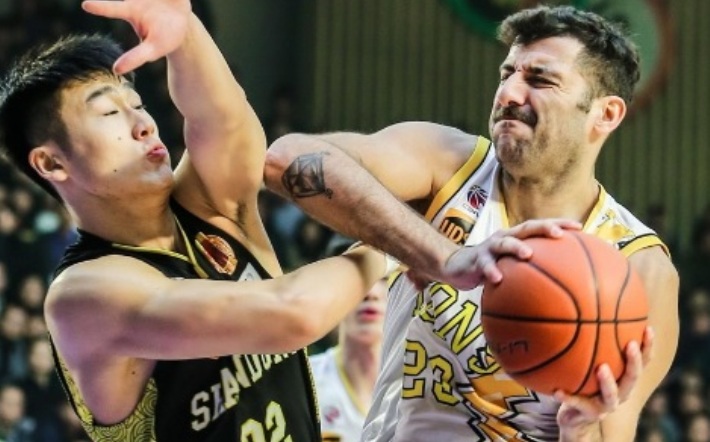 Γιάννης Μπουρούσης