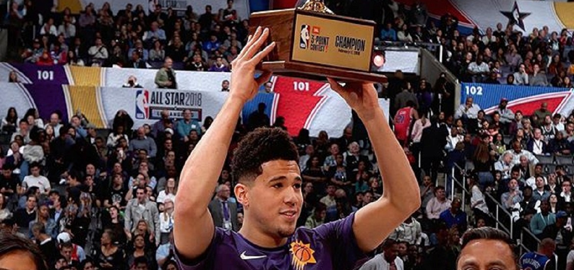 Ντέβιν Μπούκερ