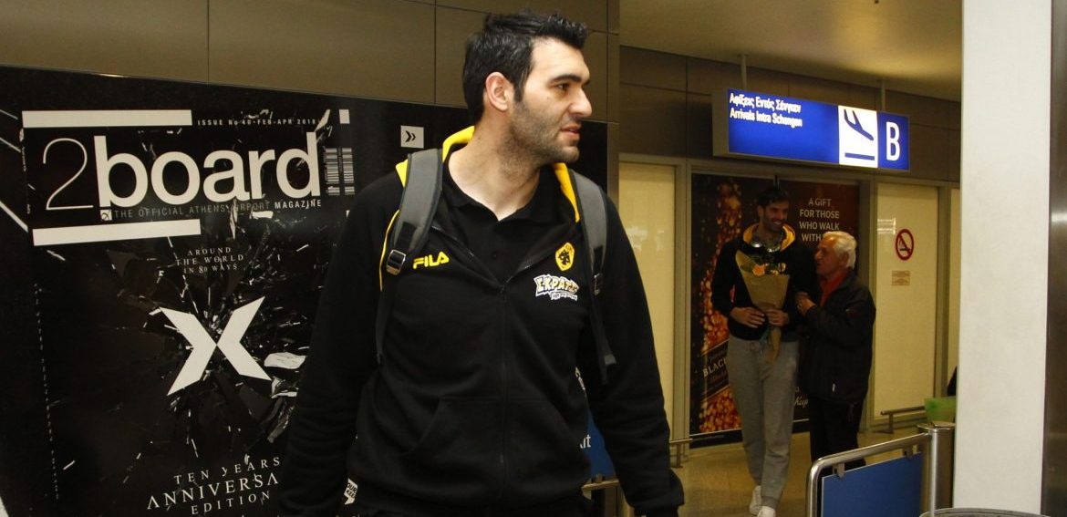 CHAMPIONS LEAGUE / ÁÖÉÎÇ ÔÇÓ ÁÐÏÓÔÏËÇÓ ÔÇÓ ÁÅÊ ÓÔÇÍ ÁÈÇÍÁ (ÖÙÔÏÃÑÁÖÉÁ: ÈÁÍÁÓÇÓ ÄÇÌÏÐÏÕËÏÓ / EUROKINISSI)