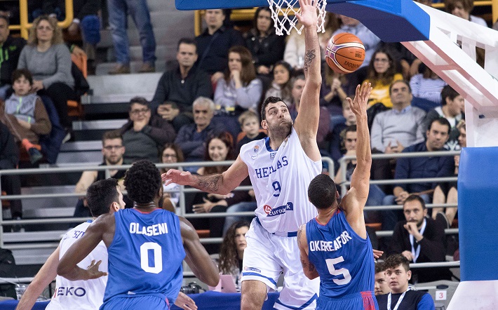 Γιάννης Μπουρούσης