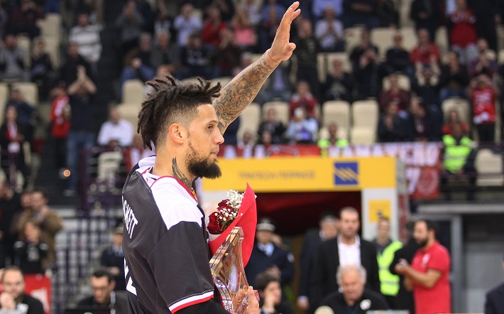 Ντάνιελ Χάκετ