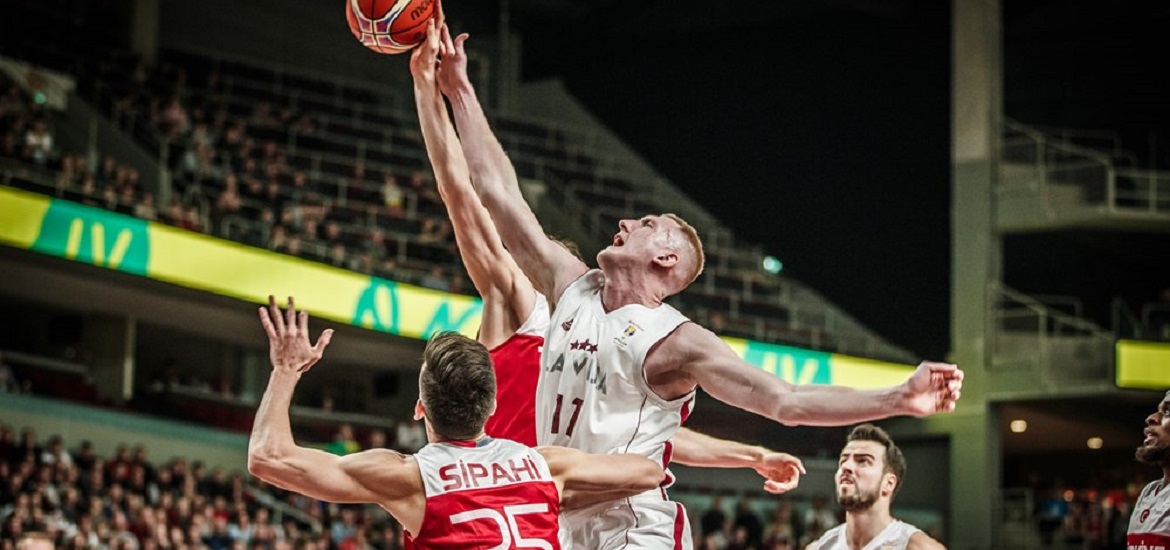 Ρόλαντς Σμιτς