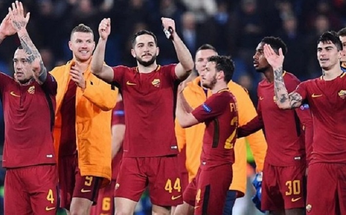 Κώστας Μανωλάς