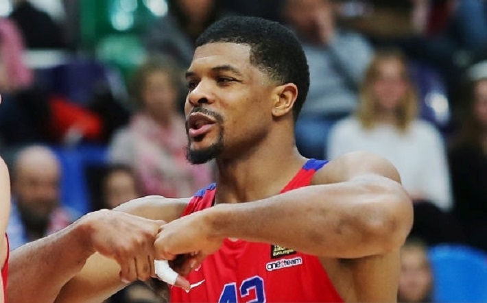 Kyle Hines