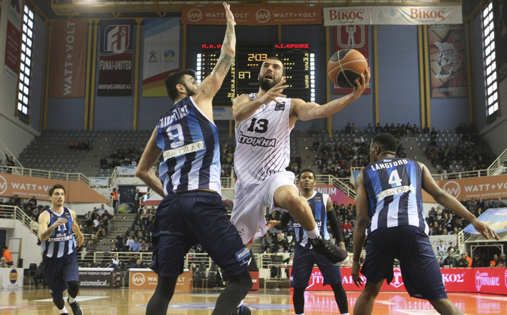 BASKET LEAGUE / ÐÁÏÊ - ÊÏÑÏÉÂÏÓ (ÖÙÔÏÃÑÁÖÉÁ: MOTION TEAM)