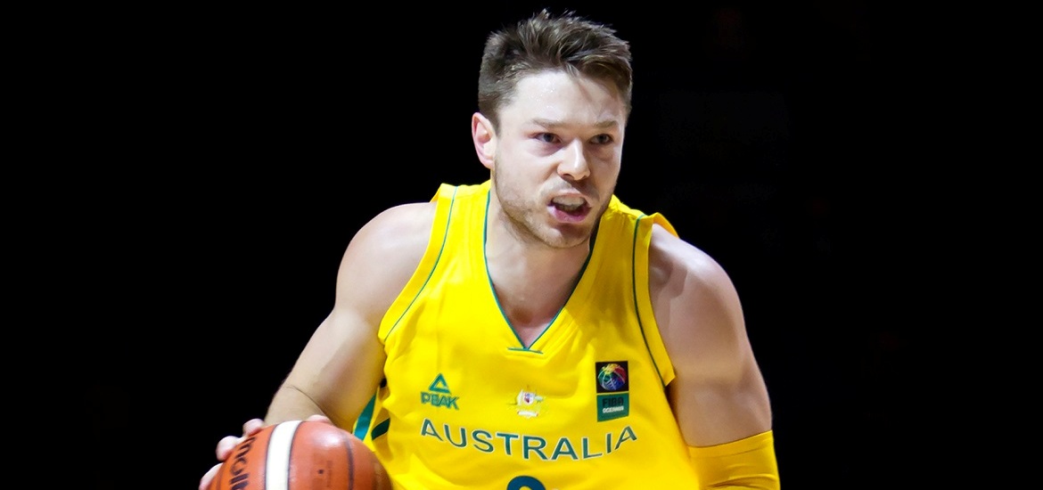 Μάθιου Ντελαβεντόβα