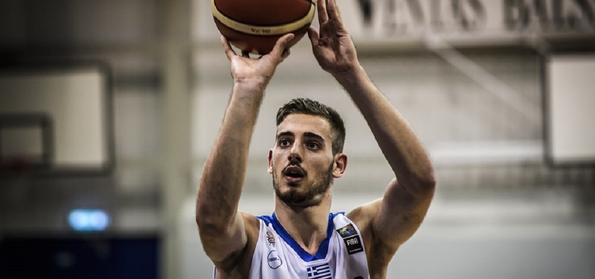 Manos Chatzidakis