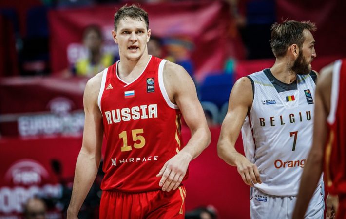 mozgovgallery910x575-03