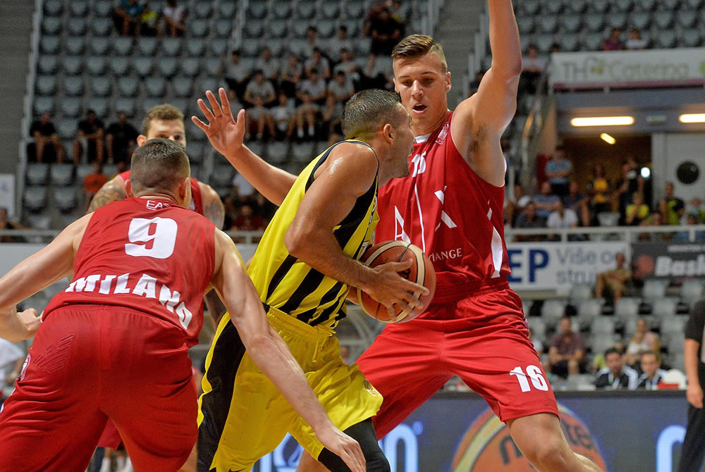 Sloukas