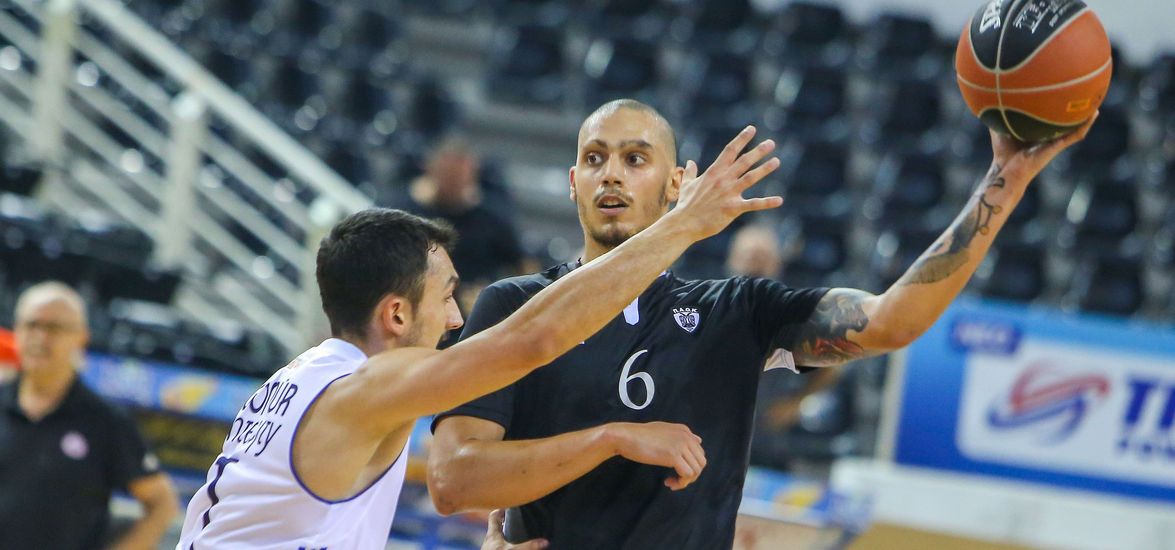 ÖÉËÉÊÏ / ÐÁÏÊ - ÌÐÏÕÃÉÏÕÊÓÅ×ÉÑ (ÖÙÔÏÃÑÁÖÉÁ: KOSTAS VILLA / MOTION TEAM)