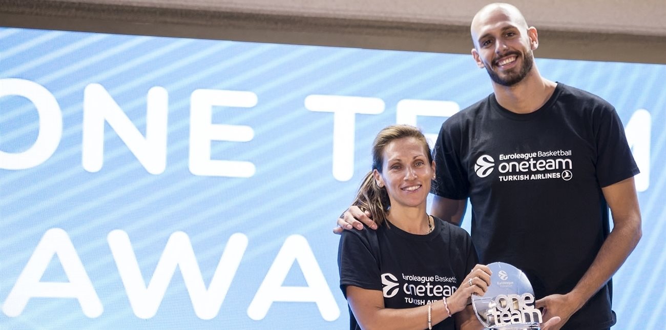 olympiacos-wins-one-team-silver-award-2018