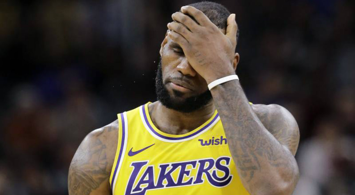 lebron-james-apogoitefsi-lakers