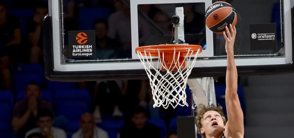 mindaugas-kuzminskas-ax-armani-exchange-olimpia-milan-eb18