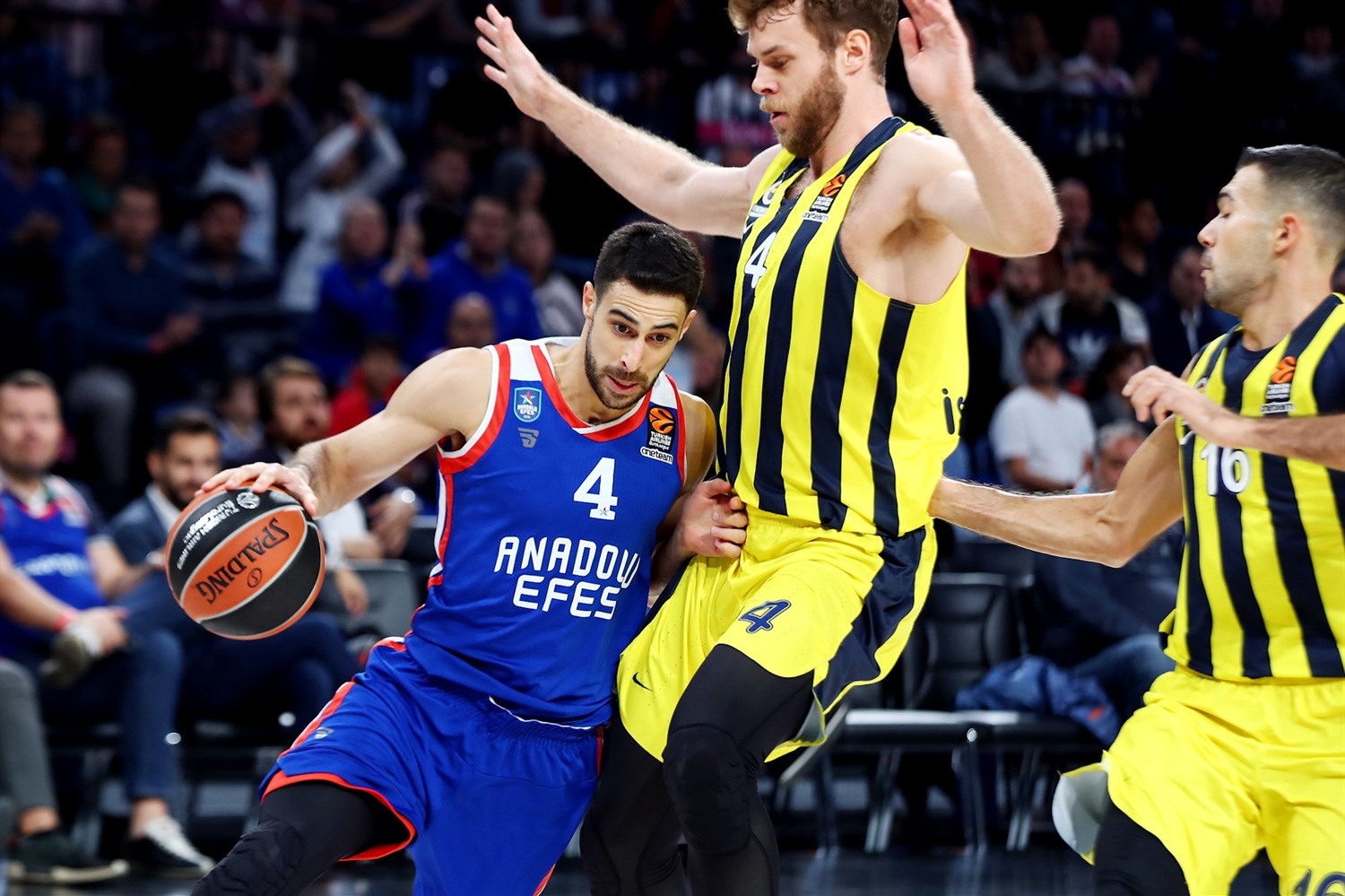 dogus-balbay-anadolu-efes-istanbul-eb18