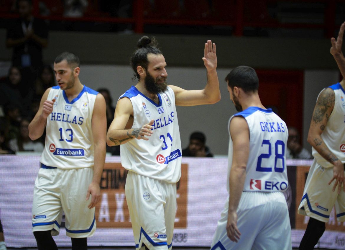 ÐÑÏÊÑÉÌÁÔÉÊÁ ÐÁÃÊÏÓÌÉÏÕ ÊÕÐÅËËÏÕ / ÅËËÁÄÁ - ÃÅÑÌÁÍÉÁ (ÖÙÔÏÃÑÁÖÉÁ: ÁÍÄÑÅÁÓ ÁËÅÎÏÐÏÕËÏÓ /  EUROKINISSI)