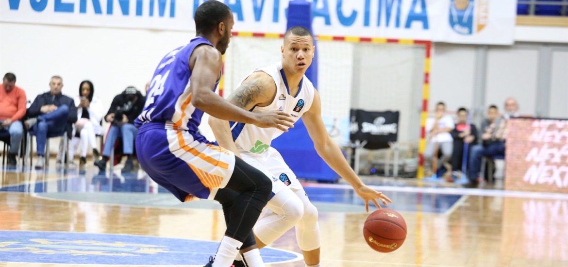 elijah-clarence-fraport-skyliners-frankfurt-photo-mornar-ec18