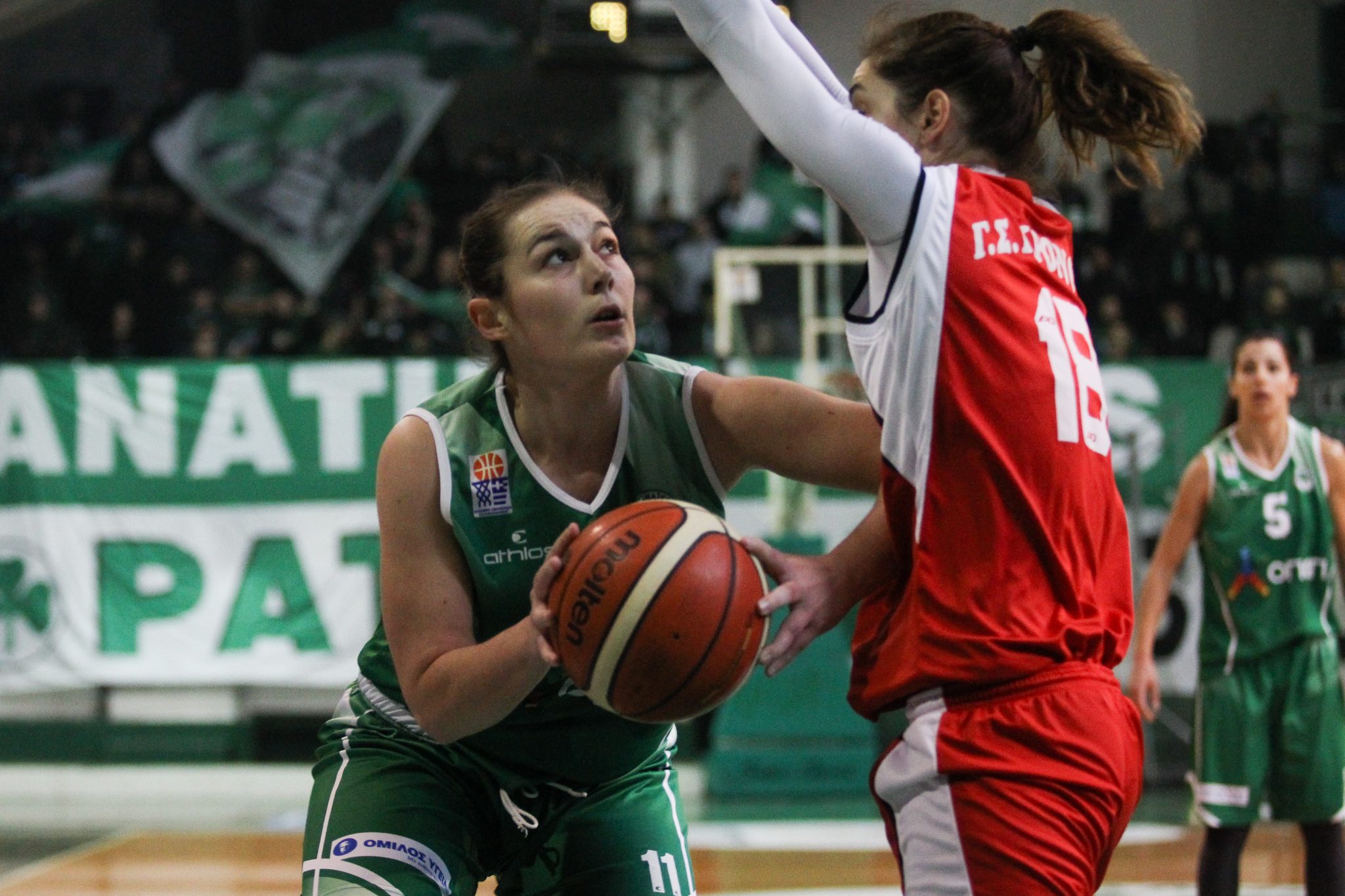 Á1 ÊÁÔÇÃÏÑÉÁ ÃÕÍÁÉÊÙÍ / ÐÁÏ - ÊÑÏÍÏÓ (ÖÙÔÏÃÑÁÖÉÁ: ÌÁÑÊÏÓ ×ÏÕÆÏÕÑÇÓ / EUROKINISSI)