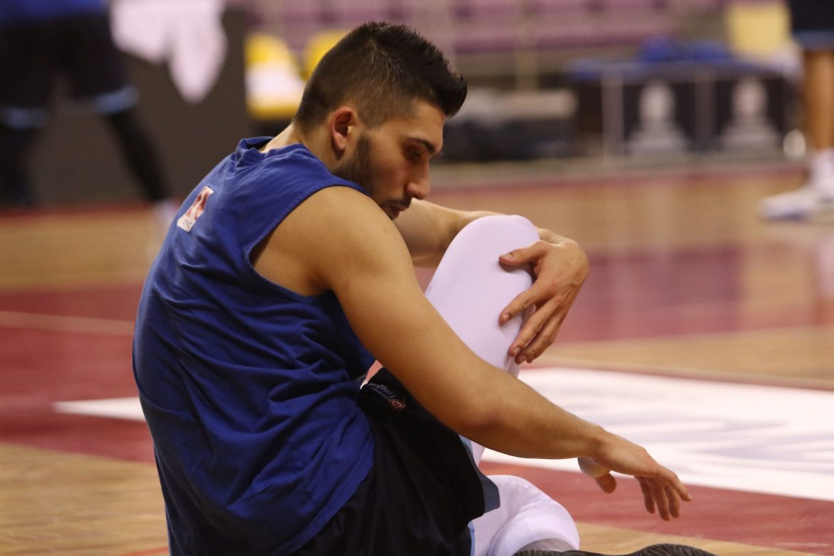 ÐÑÏÊÑÉÌÁÔÉÊÁ ÐÁÃÊÏÓÌÉÏÕ ÊÕÐÅËËÏÕ / MEDIA DAY ÔÇÓ ÅÈÍÉÊÇÓ ÁÍÄÑÙÍ (ÖÙÔÏÃÑÁÖÉÁ: ÓÔÅÖÁÍÏÓ ÑÁÐÁÍÇÓ / EUROKINISSI)