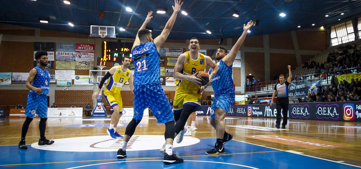 BASKET LEAGUE / ËÁÕÑÉÏ - ×ÏËÁÑÃÏÓ (ÖÙÔÏÃÑÁÖÉÁ: ÈÁÍÁÓÇÓ ÄÇÌÏÐÏÕËÏÓ / EUROKINISSI)